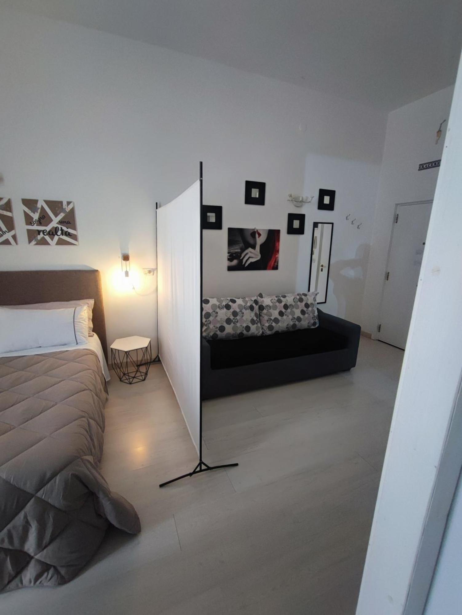 Little Home Trani Exterior foto